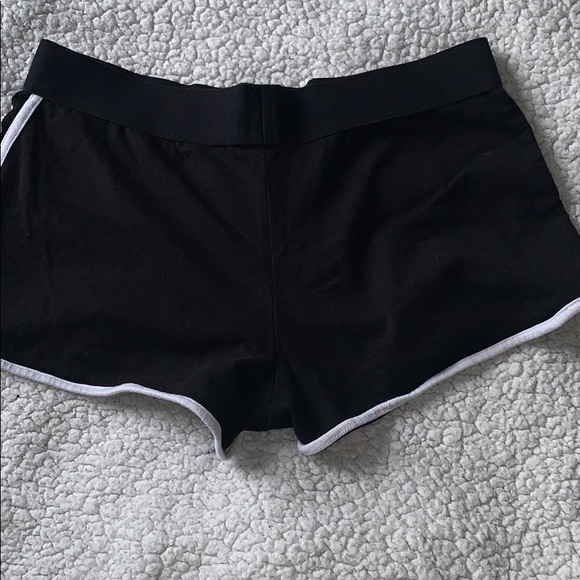 Ardene move shorts - Picture 3 of 3